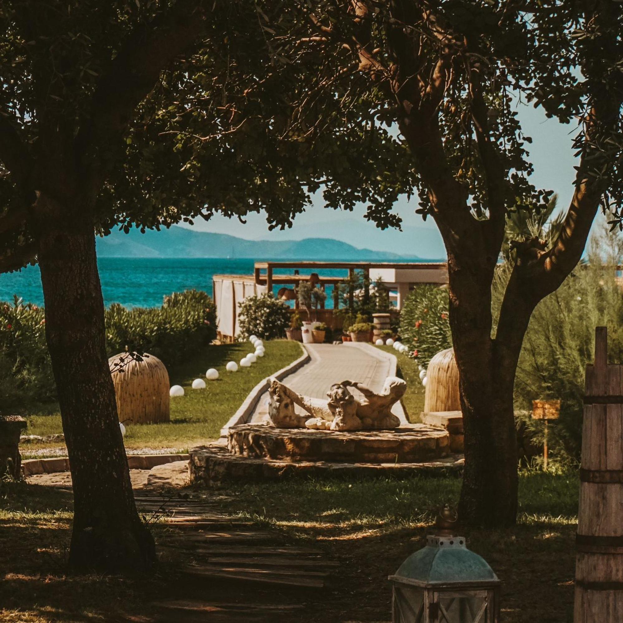 Flow Datca Surf & Beach Hotel Esterno foto